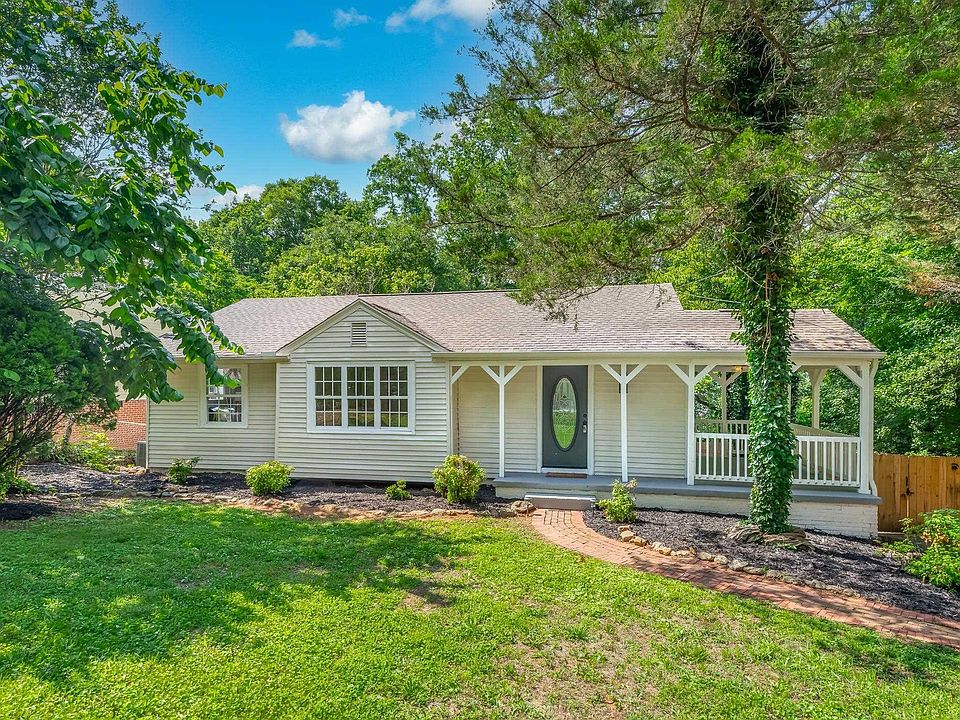 1st image of 446 Crosby Cir