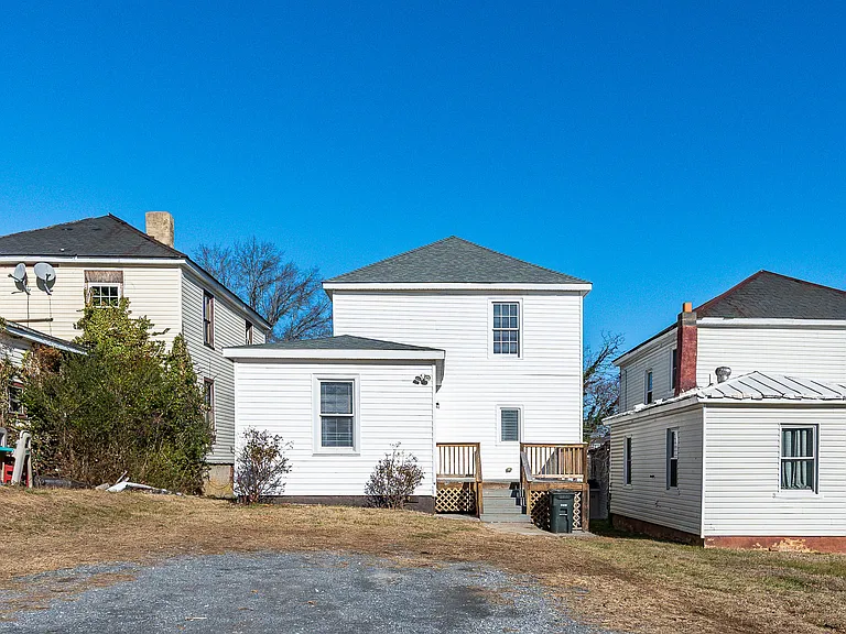 1015 Cabell St — Photo 27