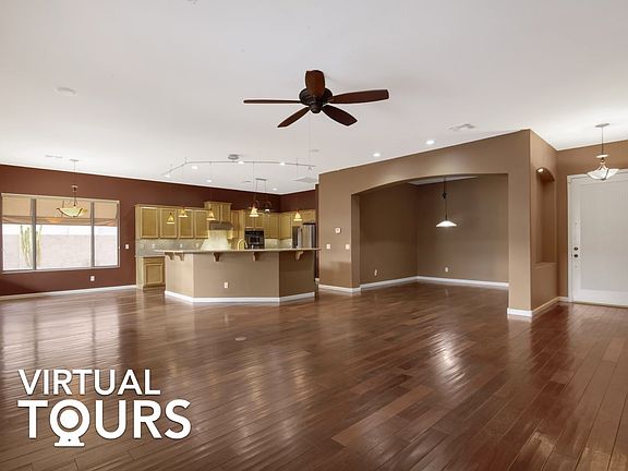 4th image of 2481 E Bellerive Pl