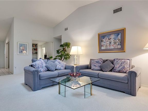 5th image of 5933 Wilshire Blvd #125