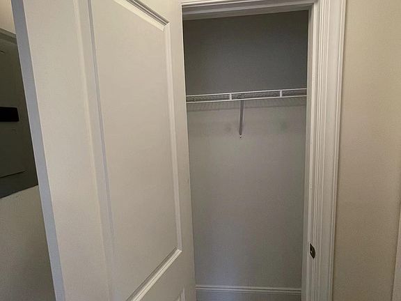 5th image of 207 Mason Blvd #B