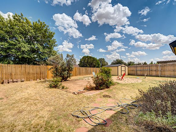 5th image of 6829 Hyden Ave