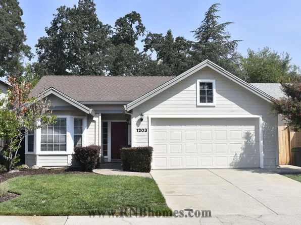 1203 Schooner Dr, Roseville, CA 95661