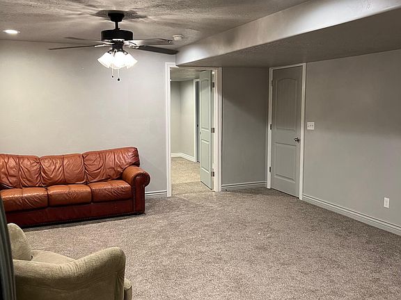 3rd image of 2753 S Ivy Ln #Basement
