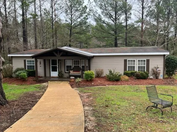 720 Pineville St, Beatrice, AL 36425