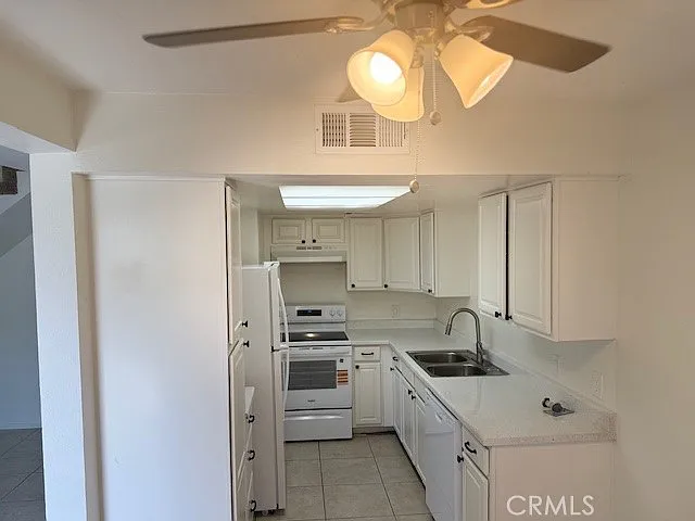 51025 Avenue Martinez #2 — Photo 8