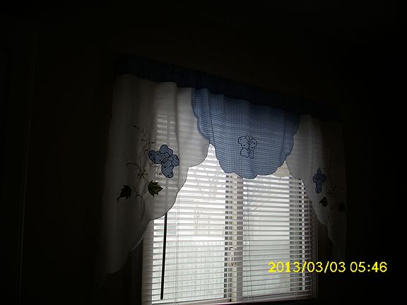 2nd image of 1099 Lakeview Ave