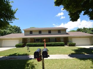 12 Andrew Way, Madison, WI 53714