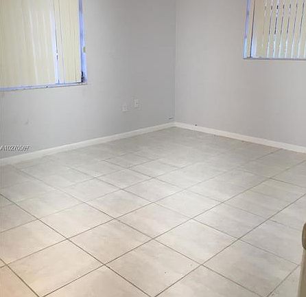 5th image of 6970 SW 64th Ct