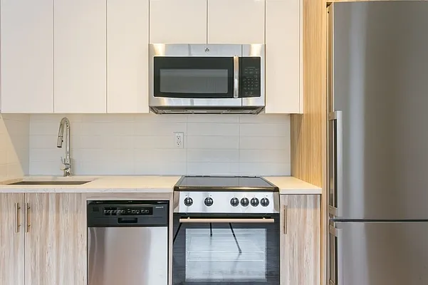 Rented by MNS | media 2