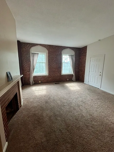 2 bed, 1.5 bath, $2,750 — Photo 3