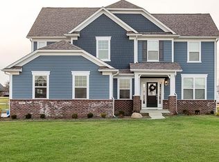8782 Windpointe Pass, Zionsville, IN 46077