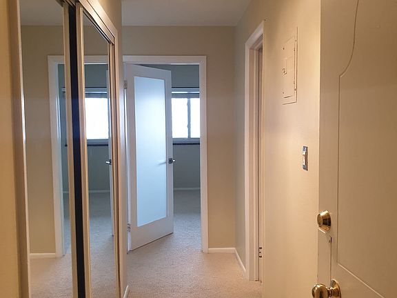 4th image of 1243 N Gaylord St