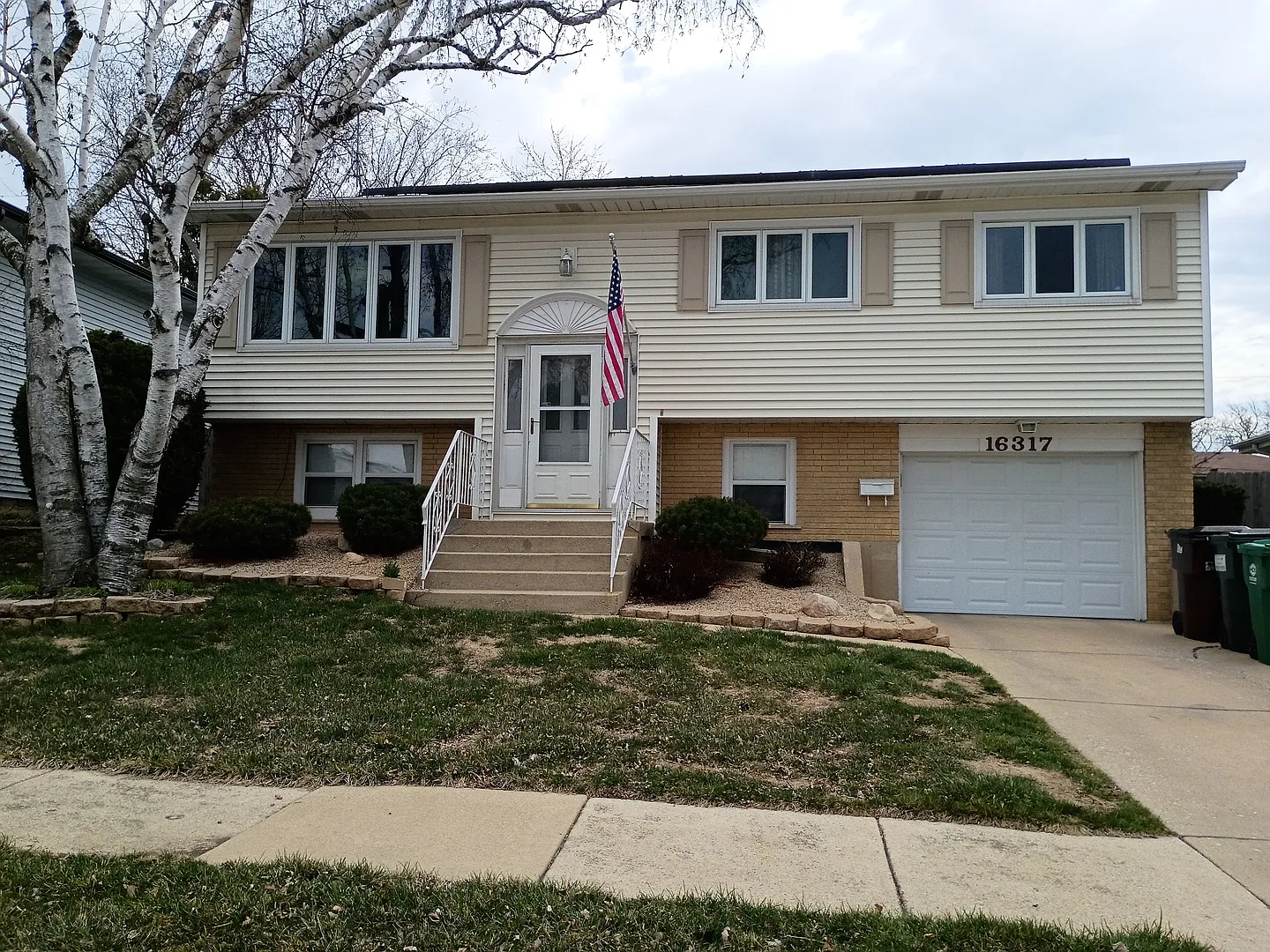 16317 66th Ct photo 1