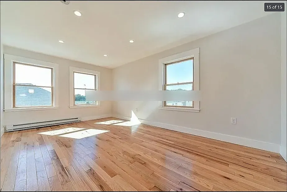 5 bed, 2500 sqft, $7,750 — Photo 3