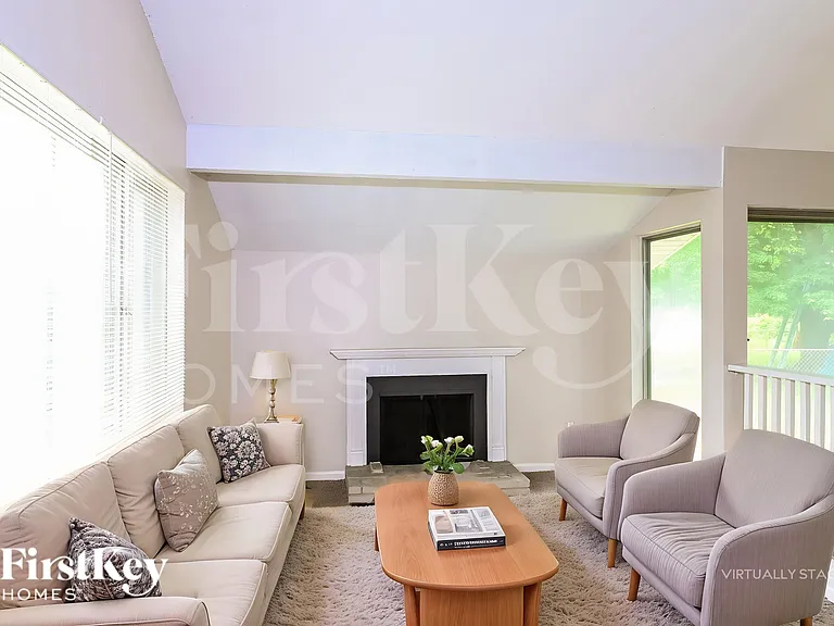 3710 Woodman Dr — Photo 4