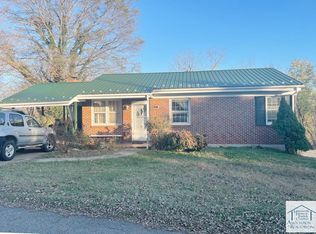 303 Oakhurst Dr, Stuart, VA 24171