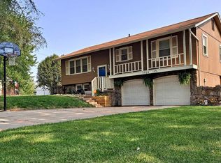 7305 Harris Ave, Raytown, MO 64133