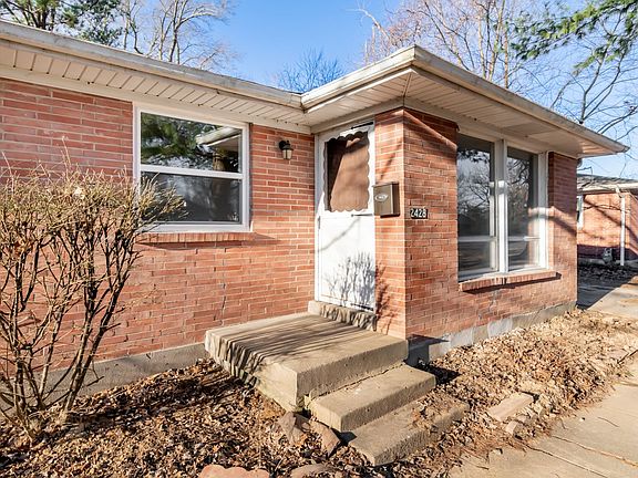 5th image of 2428 Weber Ln