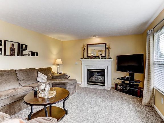 3rd image of 2362 Sunflower Dr