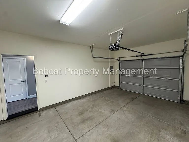 1288 Handelin Rd — Photo 27