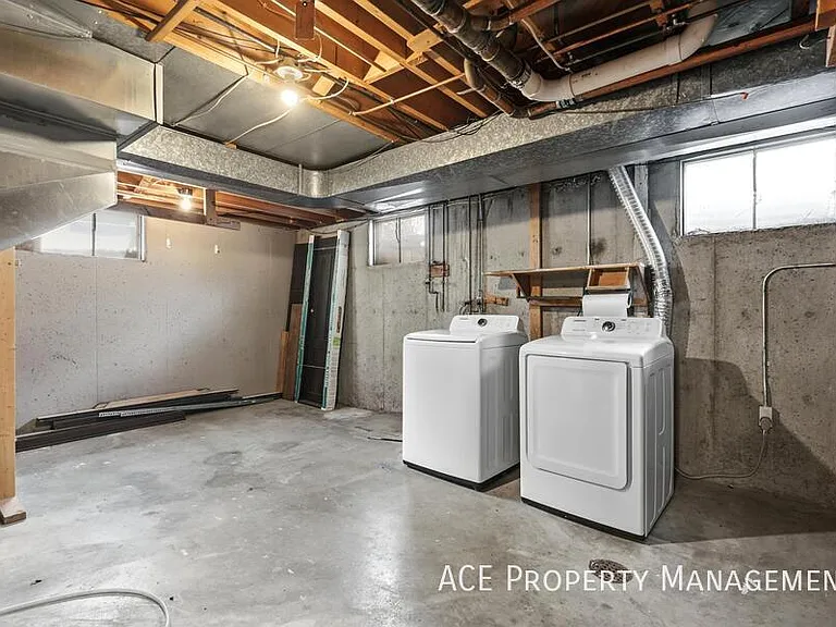 209 Wedgewood Dr — Photo 15