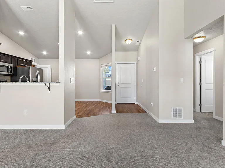 12087 W Soapstone Dr — Photo 4
