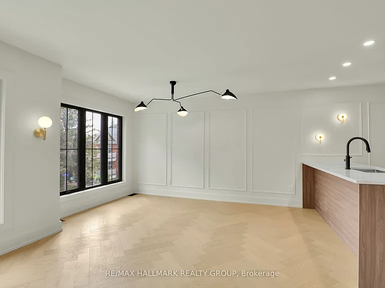 13 Ella St #3 — Photo 6