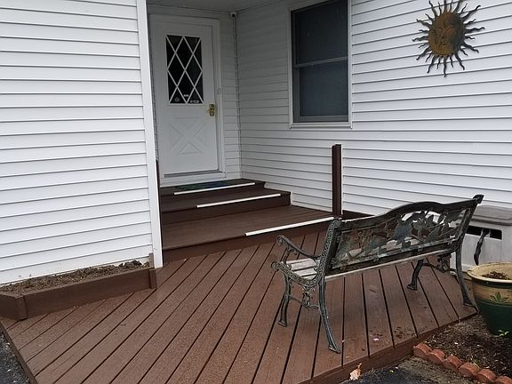 3rd image of 3 Cora Dr