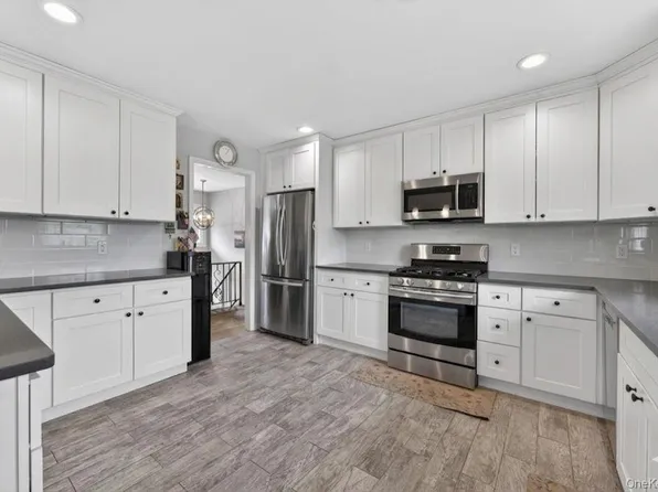 7 Frost Lane, Hartsdale, NY 10530
