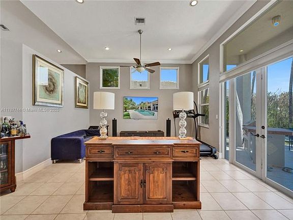 3rd image of 2523 Eagle Run Dr