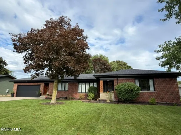 1009 S Portland St, Bryan, OH 43506