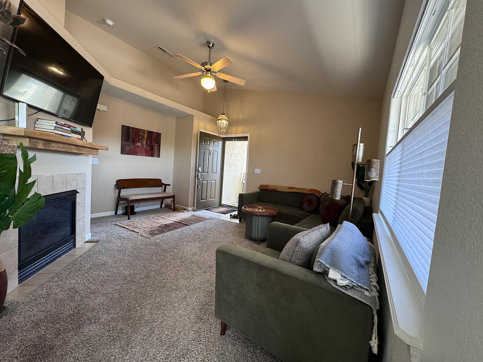 Ash Creek Hts, Colorado Springs — Photo 3