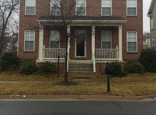 10580 Bristow Station Dr, Bristow, VA 20136