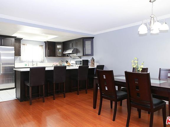 4th image of 4493 Walnut Grove Ave