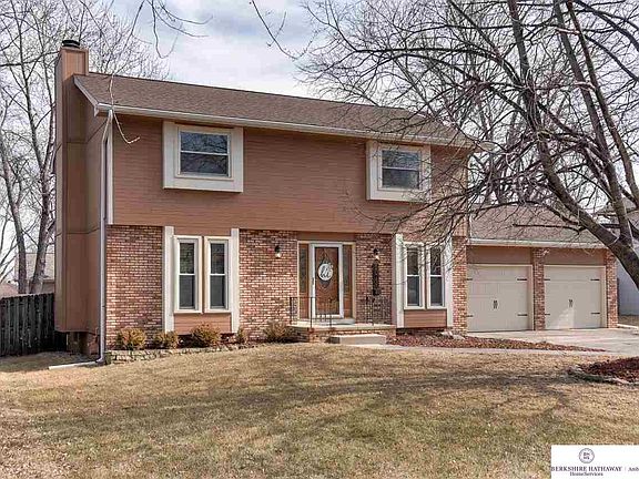 3rd image of 5073 S 161st Cir
