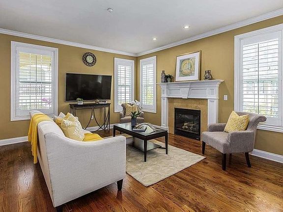 3rd image of 3602 Whitworth Dr