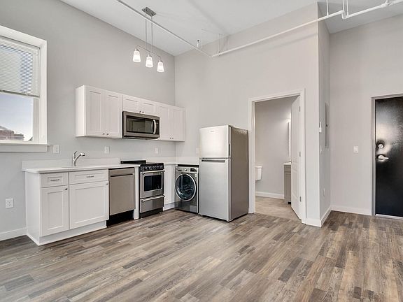5th image of 859 McCallie Ave