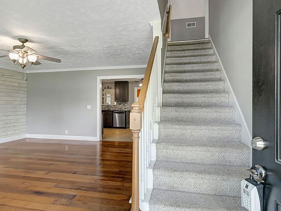 5th image of 5738 Constantine Dr