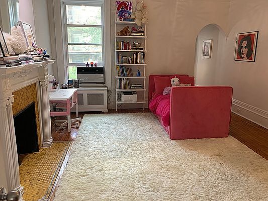 4th image of 245 W 101st St APT 3