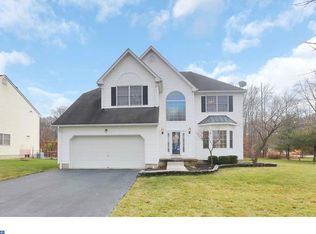 102 Ketterer Ct, Lawrence Township, NJ 08648