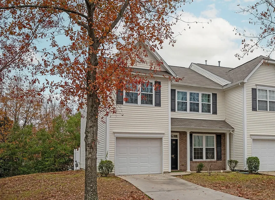 Building Photo - 2269 Winthrop Chase Dr
