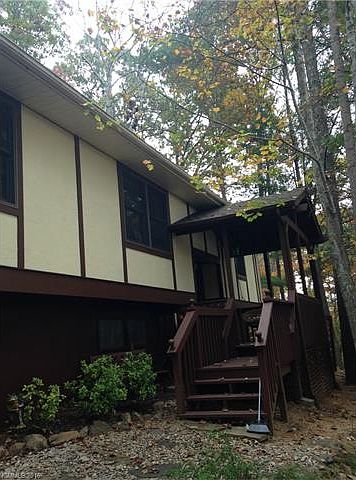 1st image of 17 Brandywine Ln