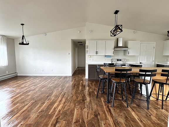 5th image of 4052 Aj Way