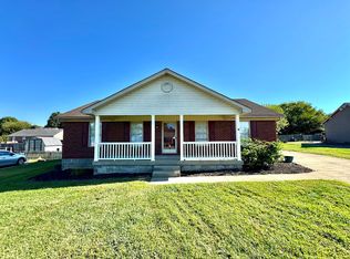 118 Thunder Spring Dr, Bardstown, KY 40004