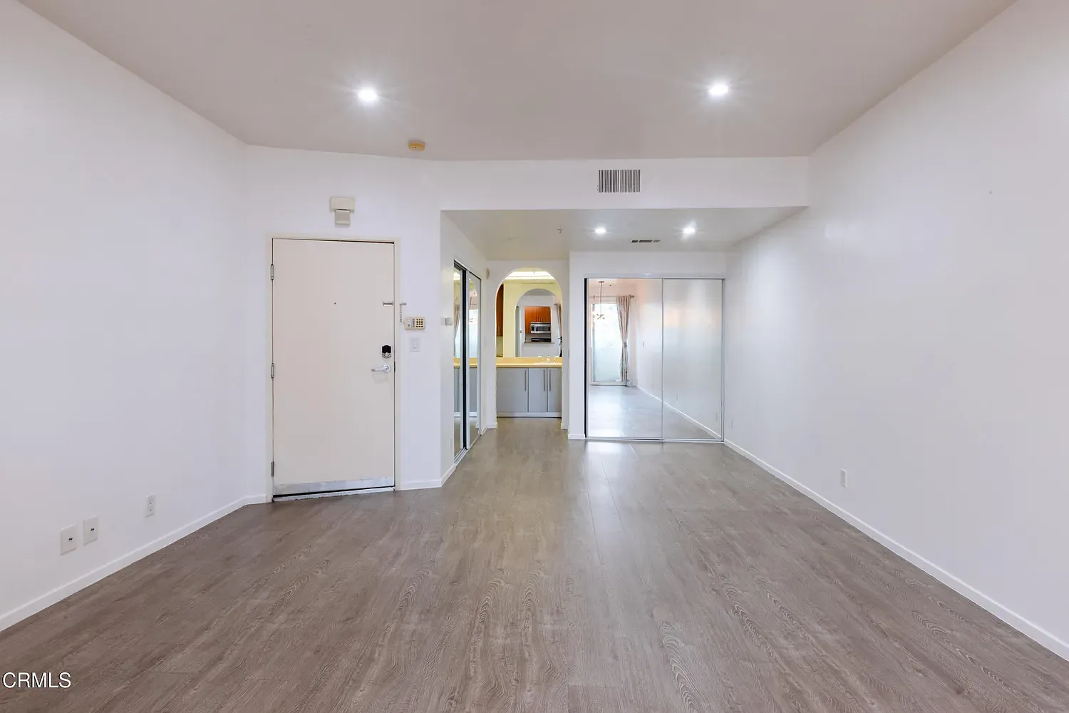 Studio, 482 sqft, $1,950 — Photo 2