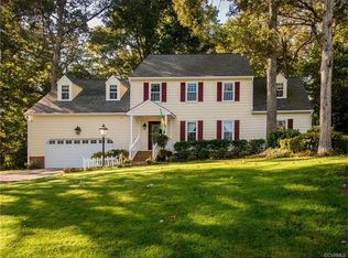 5902 Moss Creek Rd, Midlothian, VA 23112