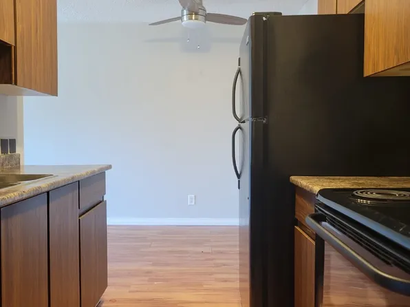 305 57th Ave #5812, Red Deer, AB T4N 4S3