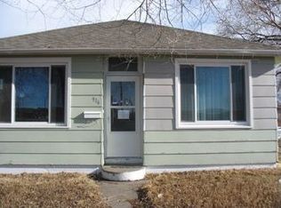 916 Atlantic Ave, Miles City, MT 59301