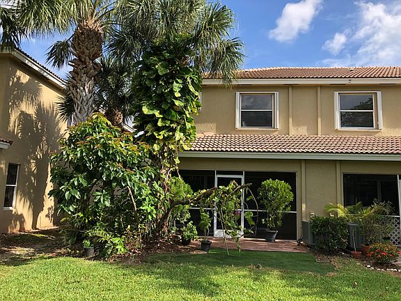 3rd image of 12117 SW 5th Ct